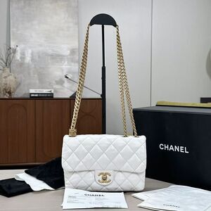 Chanel Women Pre-Loved Bag Very Good Condition